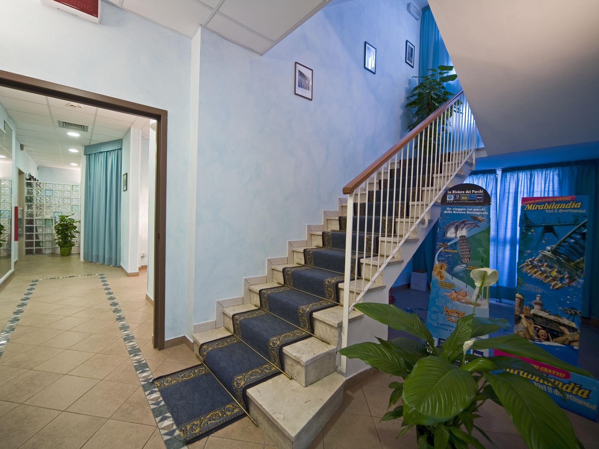 Hotel Savina ريميني المظهر الخارجي الصورة